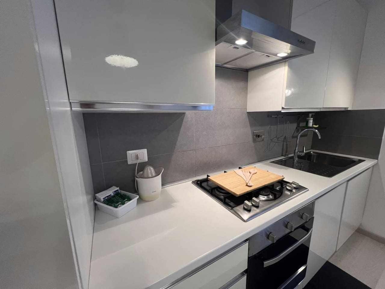 Modern Apartment In Monteverde Рим Екстер'єр фото