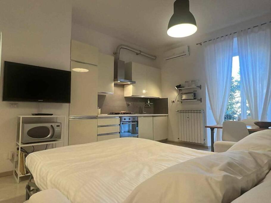 Modern Apartment In Monteverde Рим Екстер'єр фото